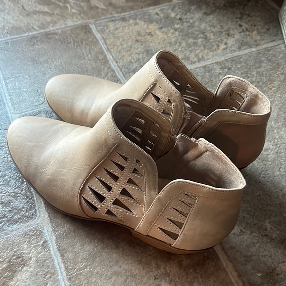 Marco Republic Heeled Boots - Picture 1 of 2